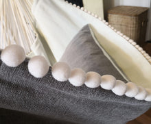 Load image into Gallery viewer, Hammock chair white/light gray